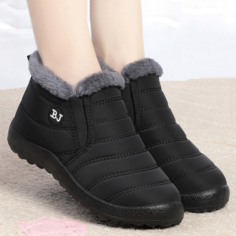 Warm & Waterproof Women's Fleece Snow Boots - Slip On Thermal Ankle Booties for Winter
